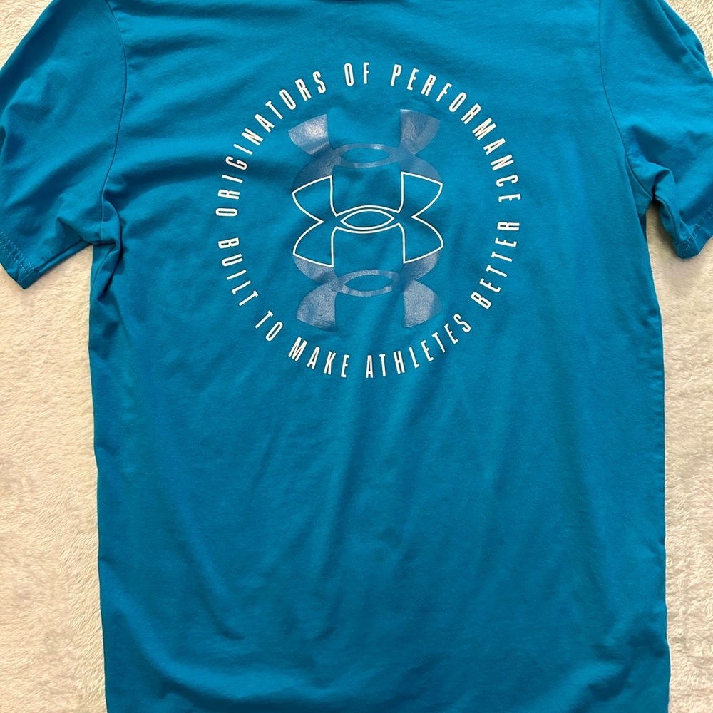 Under Armour Men's Blue Performance Shirt